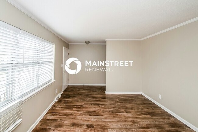 Foto del edificio - 3 Bedroom Pet-Friendly Home in Center Point, AL with Main Street Renewal