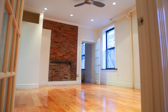 Living room - 430 W 52nd St