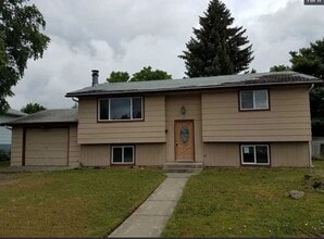 Building Photo - 812 Chestnut St