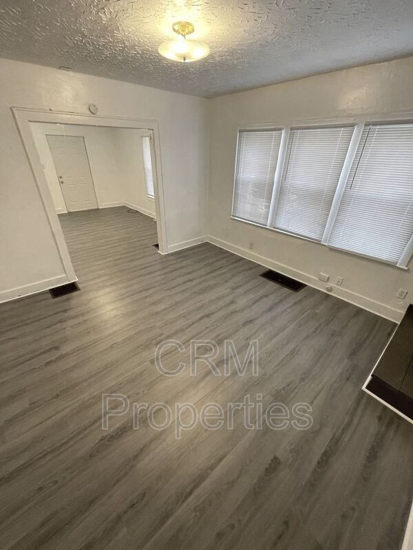 Foto del edificio - 1410 S 19th St
