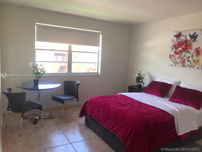 Foto del edificio - 4140 NW 79th Ave