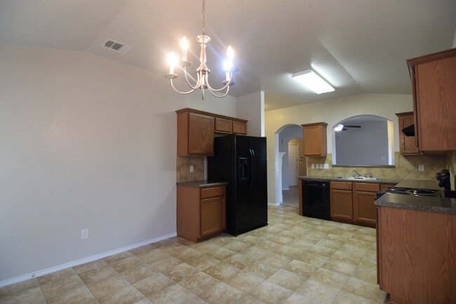 Foto del edificio - 4600 Green Meadow St