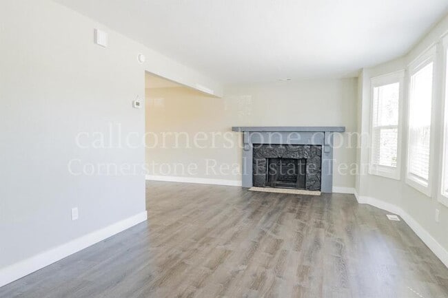 Building Photo - 1013 Keith Dr