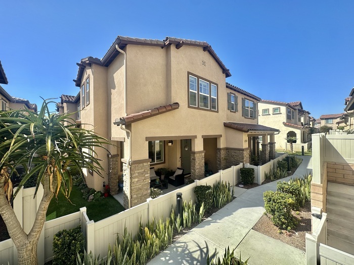 Foto principal - Parc Place Community in Otay Ranch Walking...