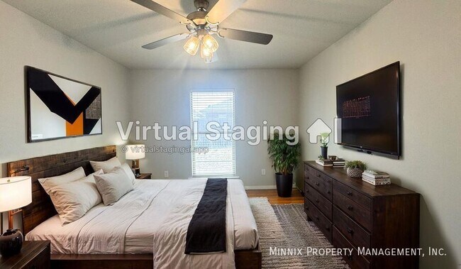 Foto del edificio - 2137 N Texas Ave