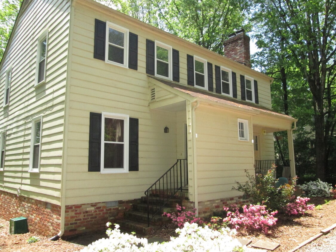 Primary Photo - 1707 Choate Pl