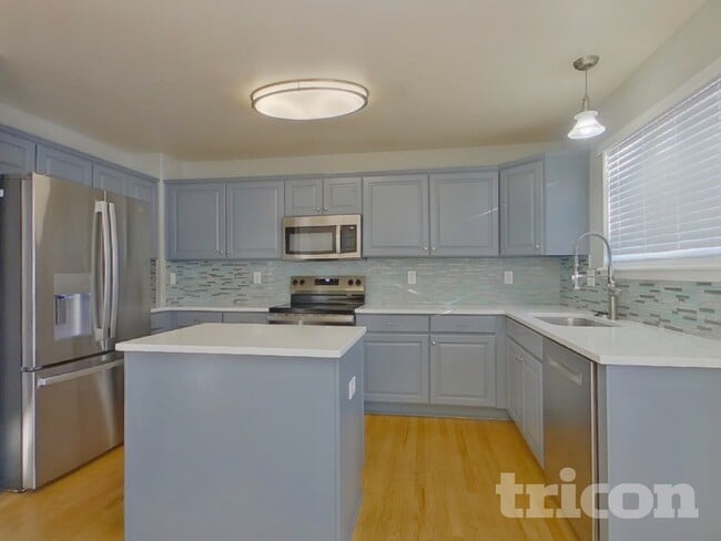 Foto del edificio - 10331 S Rotherwood Cir