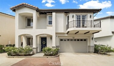 Building Photo - 265 Mesa Dr