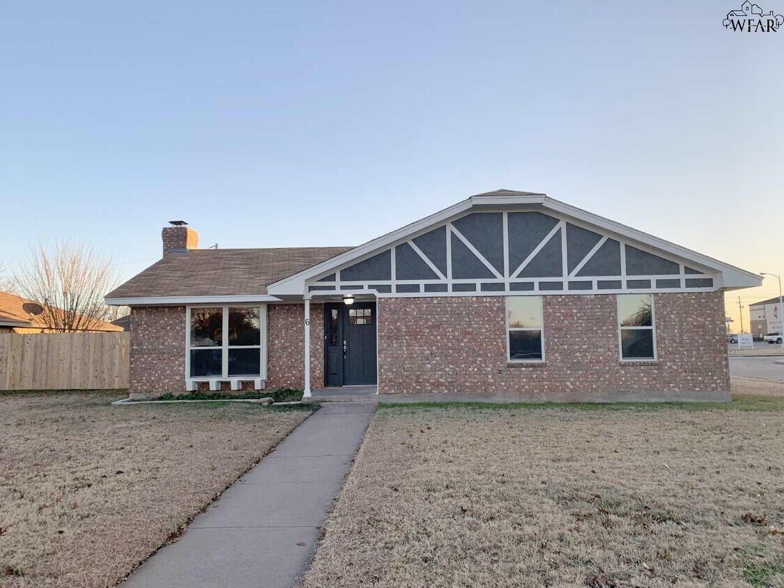 6 Shady Brook Ct, Wichita Falls, TX 76310 House Rental in Wichita