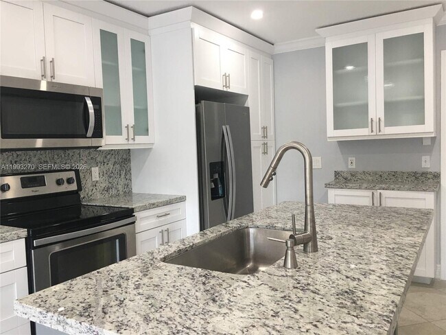 Foto del edificio - 16674 SW 5th Way
