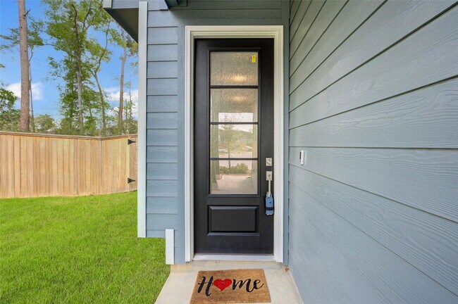 Building Photo - 609 Royal Arch Dr