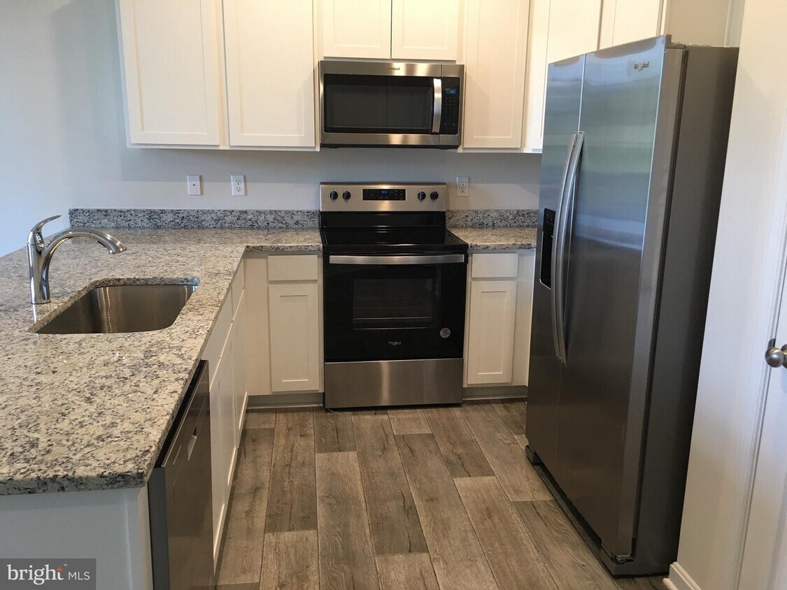 108 BAKER Dr, Luray, VA 22835 Townhome Rentals in Luray VA