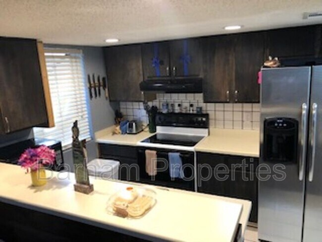 Foto del edificio - 3211 Pearl St