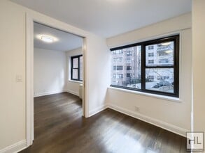 Building Photo - EAST 56 STREET