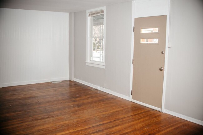 Foto del edificio - 145 Race St