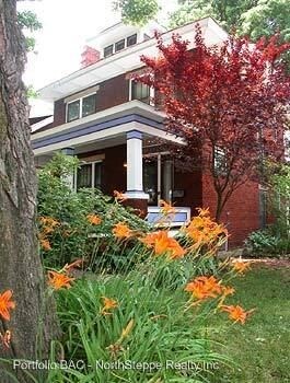Building Photo - 2329 Indianola Ave