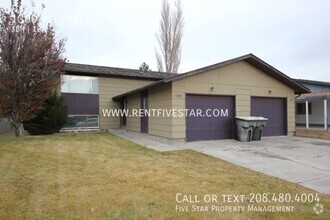 Building Photo - 1300 W Eldredge Rd