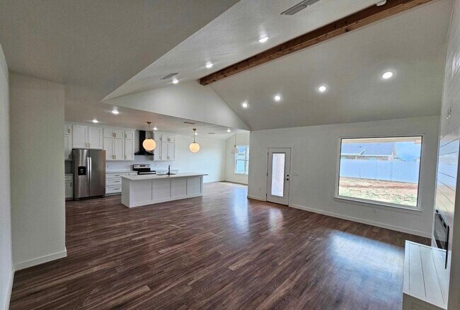 Foto del edificio - 301 Primrose Pt