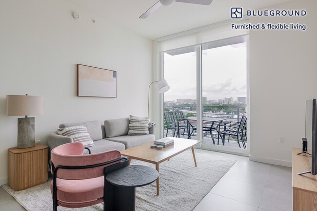 Building Photo - 729 NW 2nd St