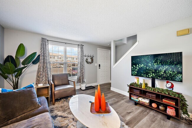Foto del edificio - 16495 E 17th Pl
