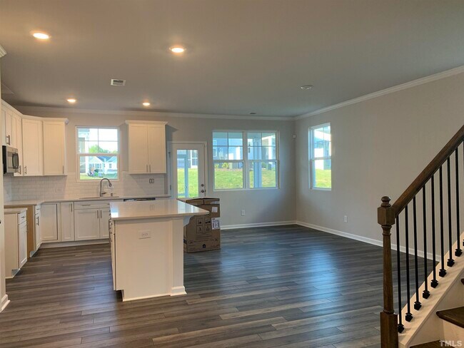 Foto del edificio - 1031 Gemma Dr