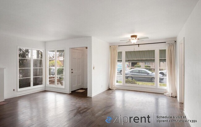 Building Photo - 1576 140th Ave