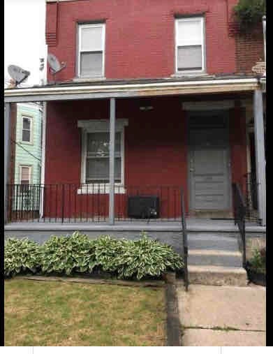 Primary Photo - 19 N 2nd St