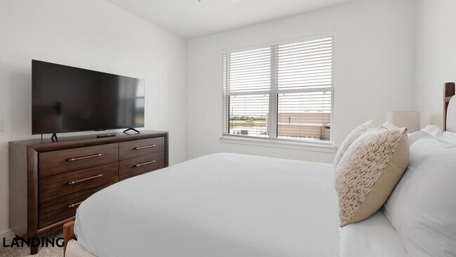 Foto del edificio - 3500 W Colorado Blvd