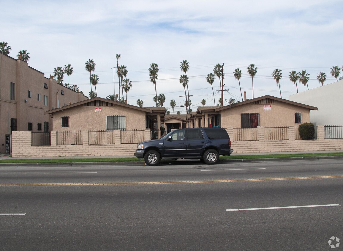 Foto del edificio - 5163 S Western Ave