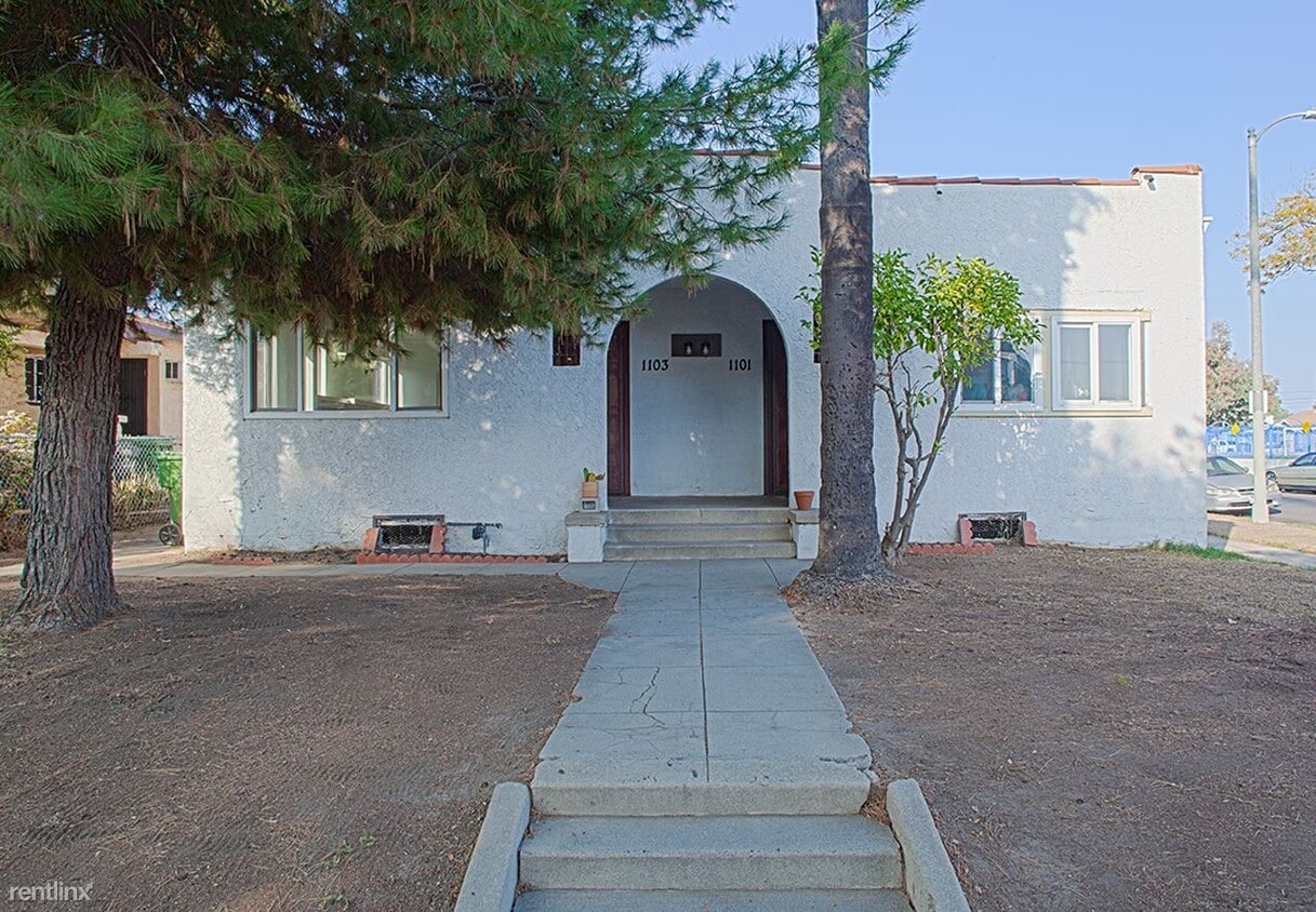 Primary Photo - 1 br, 1 bath House - 1103 W 51st St