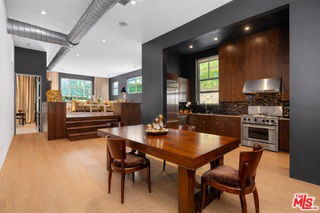 Foto del edificio - 710 Orlando Ave