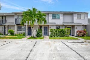 Building Photo - 5903 Channel Dr
