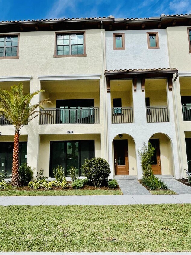 5337 Sagan Ln, Palm Beach Gardens, FL 33418 Townhome Rentals in Palm