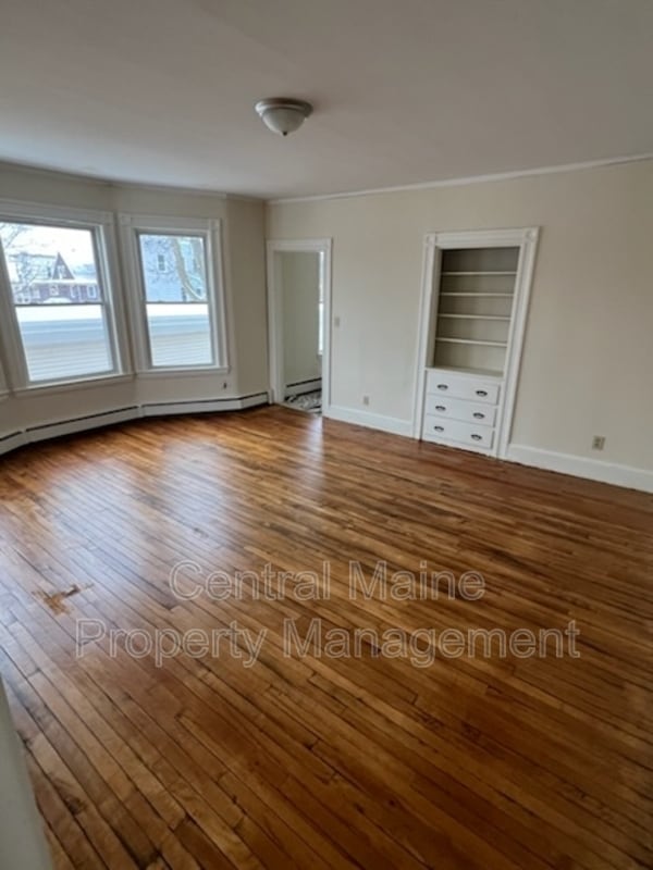 25 Shawmut St Unit 3, Lewiston, ME 04240 Condo for Rent in Lewiston