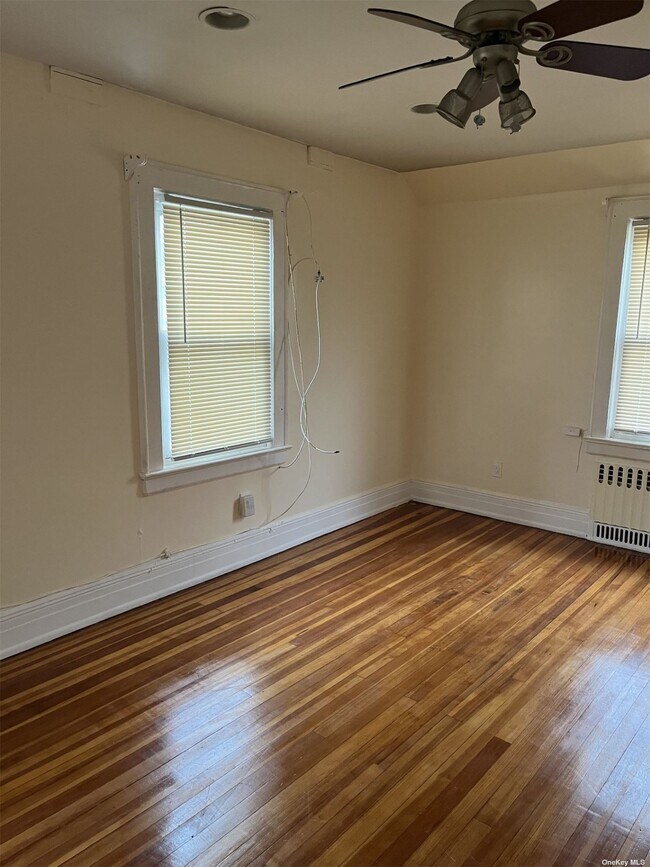 203 Rockaway Pkwy, Valley Stream, NY 11580 House Rental in Valley