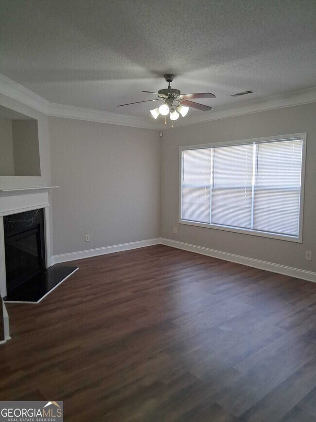 Foto del edificio - 2728 Halligan Point