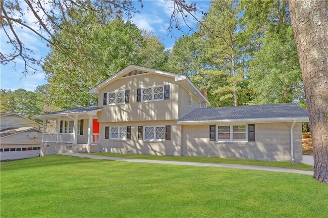 Building Photo - 969 Rockbridge Way NW