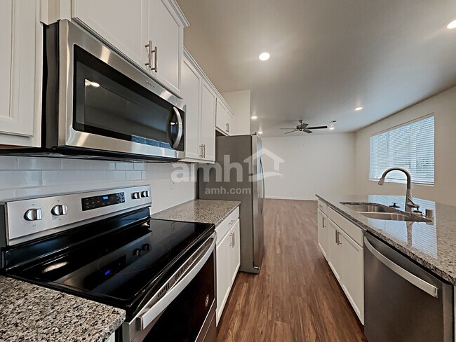 Foto del edificio - 1508 193rd St Ct E