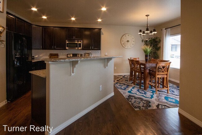 Foto del edificio - 4 br, 3 bath House - 9041 Eldorado Avenue