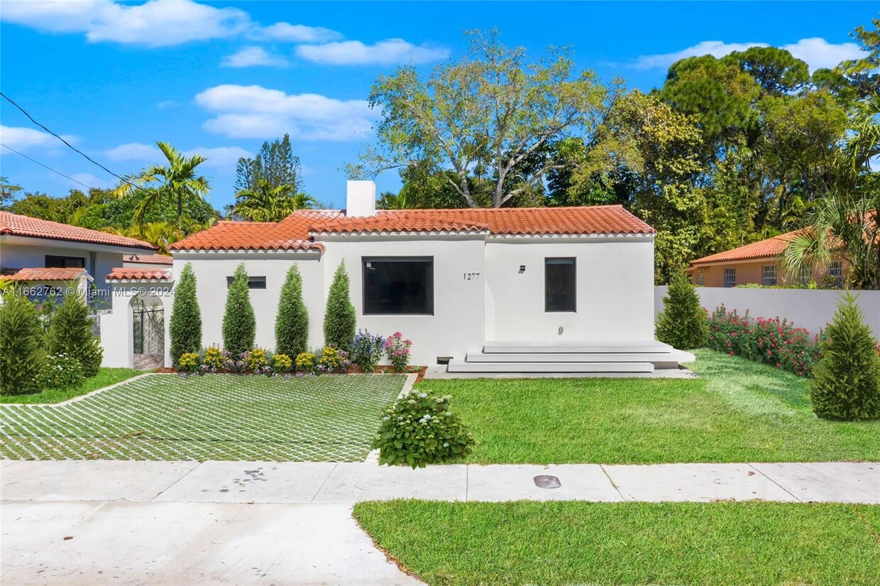 Foto principal - 1277 SW 19th St