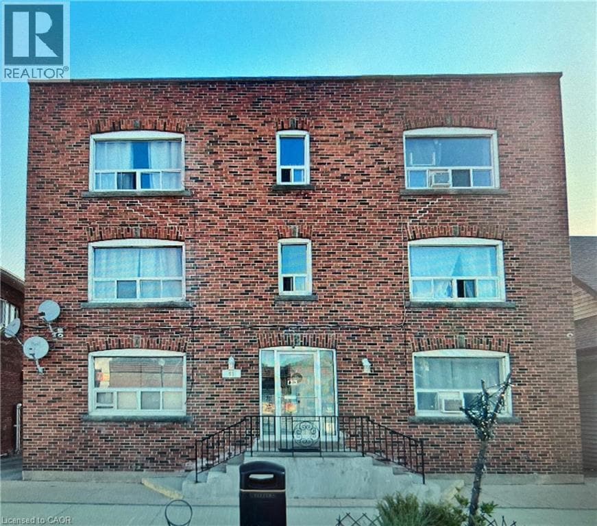 Primary Photo - 51 King St E