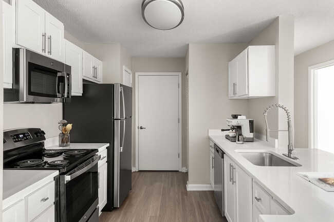 C200570_AslanEnElRío_2904_2B2B_COCINA_02_03_VS - Aslan on the River