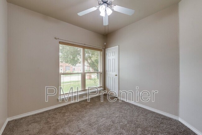 Foto del edificio - 1133 Kelly Ln
