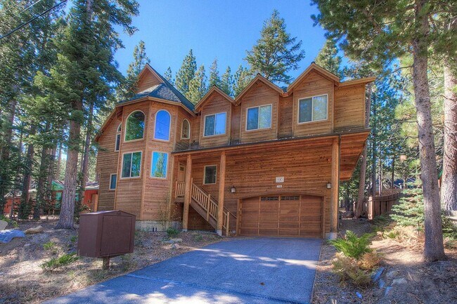 Building Photo - 2169 Mewuk Dr