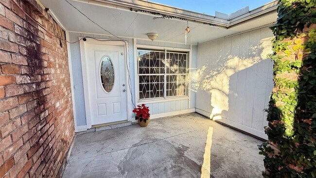 Foto del edificio - 13034 Birch Grove Dr