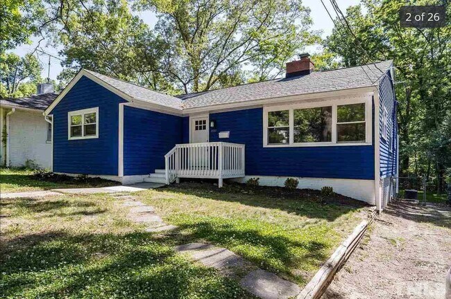 Foto del edificio - Updated 3 Bedroom Ranch with Stunning Details in Trinity Park - Fenced-in Yard, Pet Friendly!