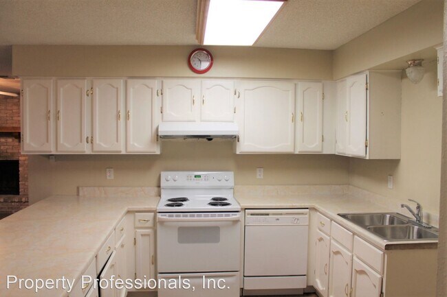 Building Photo - 3 br, 2 bath House - 122 Dallas
