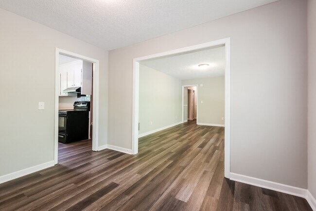 Building Photo - 3 bedroom Ranch in Easley, SC!