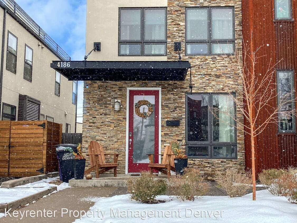 3 br, 3.5 bath House 4186 Utica St House for Rent in Denver, CO