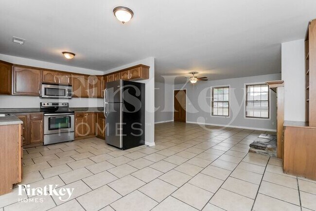 Foto del edificio - 5119 Stephens Rd